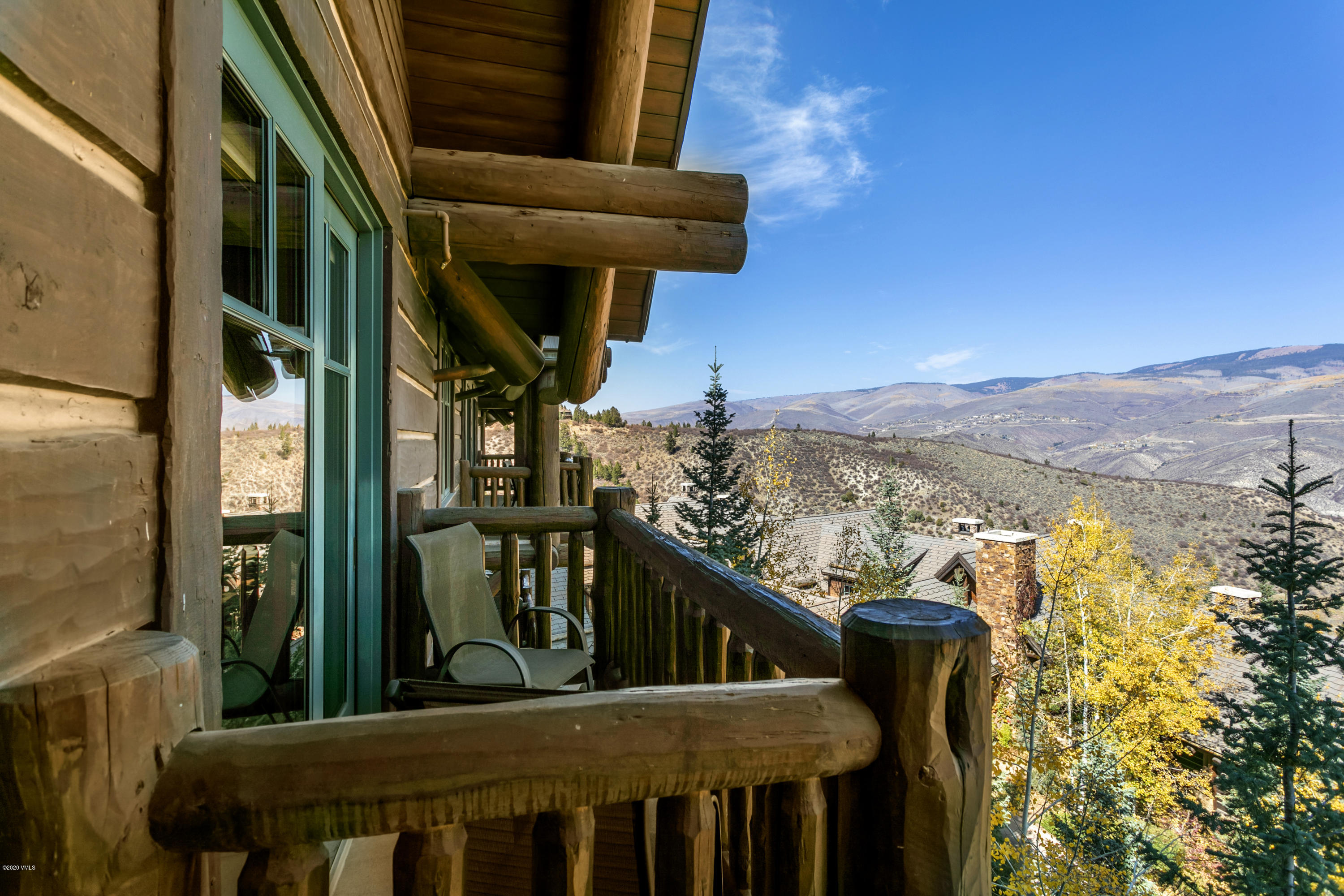 130 Daybreak Ridge Road, Unit R906 Avon, CO 81620 - Photo 10 of 26 a view of a balcony