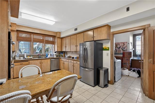 528 Walnut Street New Orleans, LA 70118 - Photo 7 of 15
