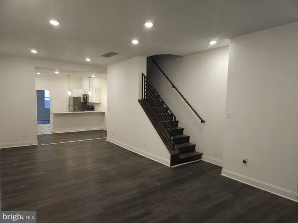 $2,050 | 423 North 52nd Street, Philadelphia, PA 19139