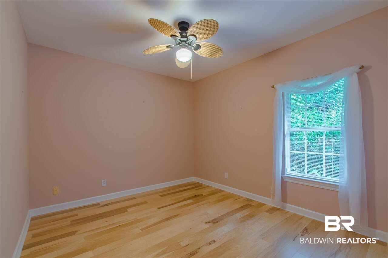 163 Hawthorne Circle Fairhope, AL 36532 - Photo 26 of 37 Bedroom 2