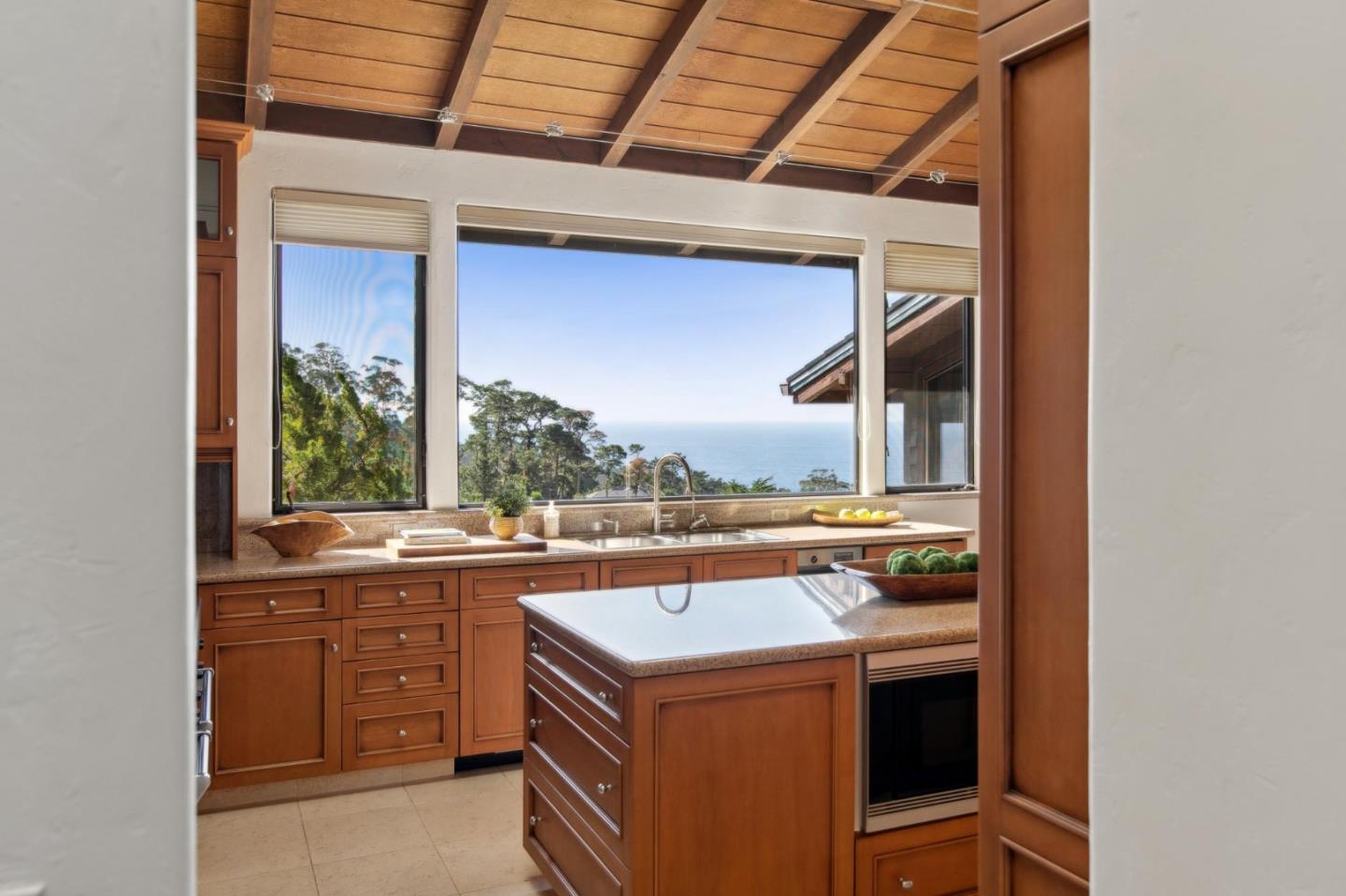 139 Boyd Way Carmel, CA 93923 - Photo 25 of 65