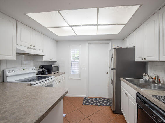 1845 Northwest 4th Avenue, Unit 19 Boca Raton, FL 33432 - Photo 8 of 17 IMG_2406