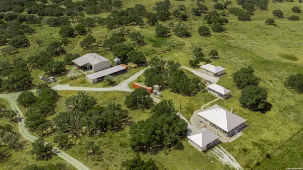 $6,888,000 | 1570 Parker Road, Harper, TX 78631