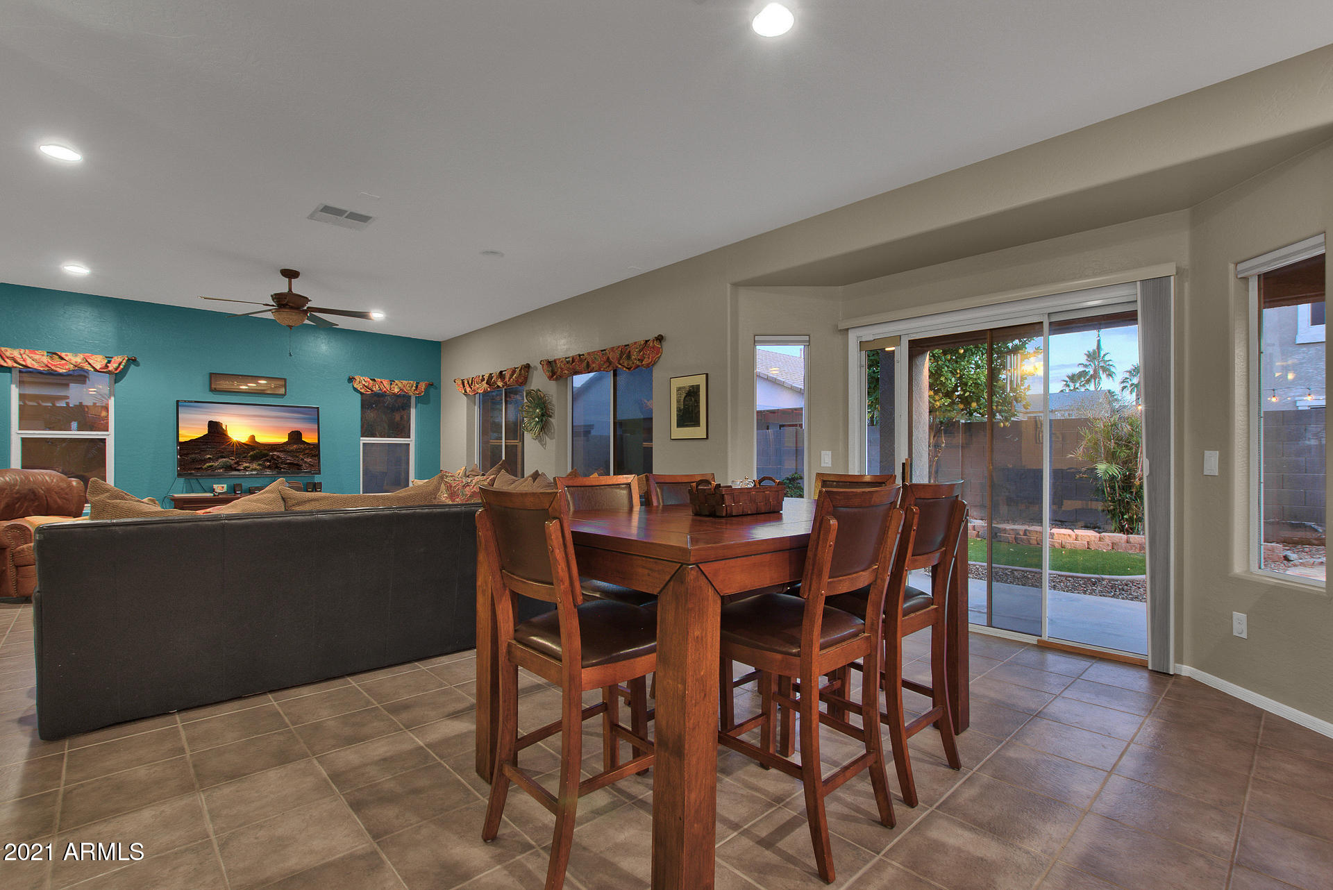 3353 East Baranca Road Gilbert, AZ 85297 - Photo 17 of 58 17