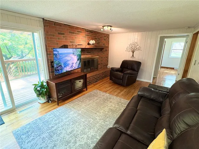 $335,000 | 6607 Northwest Quail Run Drive, Kansas City, MO 64152