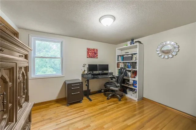 $335,000 | 6607 Northwest Quail Run Drive, Kansas City, MO 64152