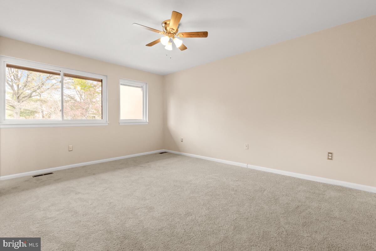 5685 Vantage Point Road Columbia, MD 21044 - Photo 28 of 34 Primary bedroom