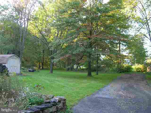 1001 Book Road Blain, PA 17006 - Photo 5 of 18