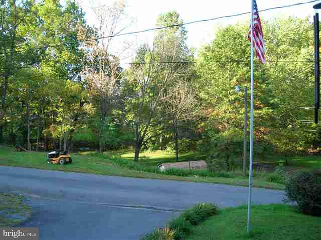 1001 Book Road Blain, PA 17006 - Photo 7 of 18