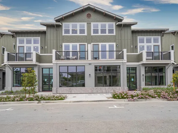 $1,350,000 | 131 Aptos Vlg Way, Unit 2, Aptos, CA 95003
