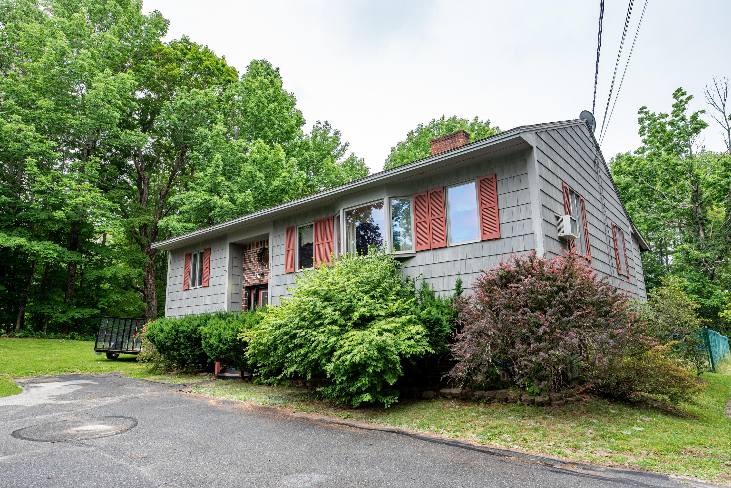 198 Birmingham Road Augusta, ME 04330 - Photo 2 of 27 Exterior3