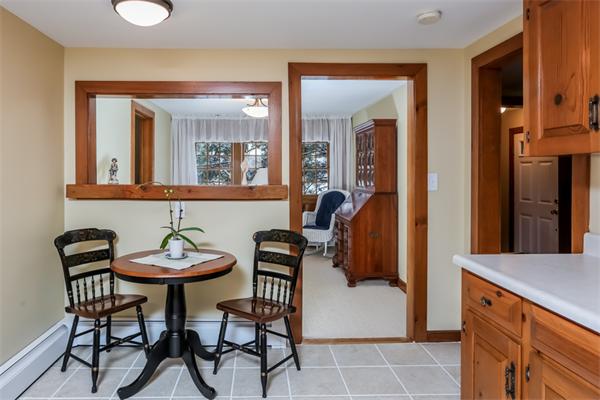 138 Ridge Road Marshfield, MA 02050 - Photo 6 of 25 Gallery Image 6