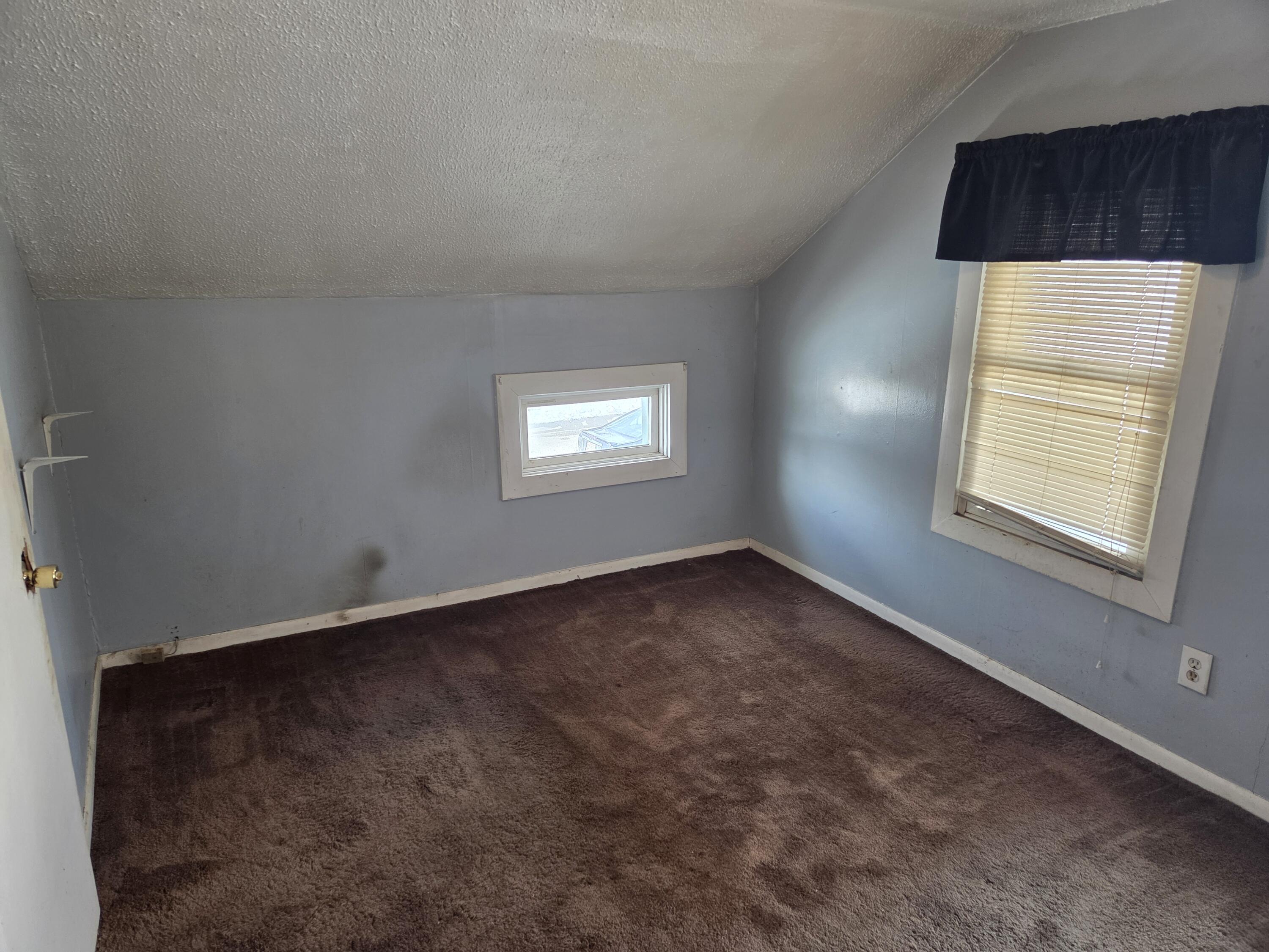 123 South Broad Street Elkhorn, WI 53121 - Photo 14 of 22 1000013423