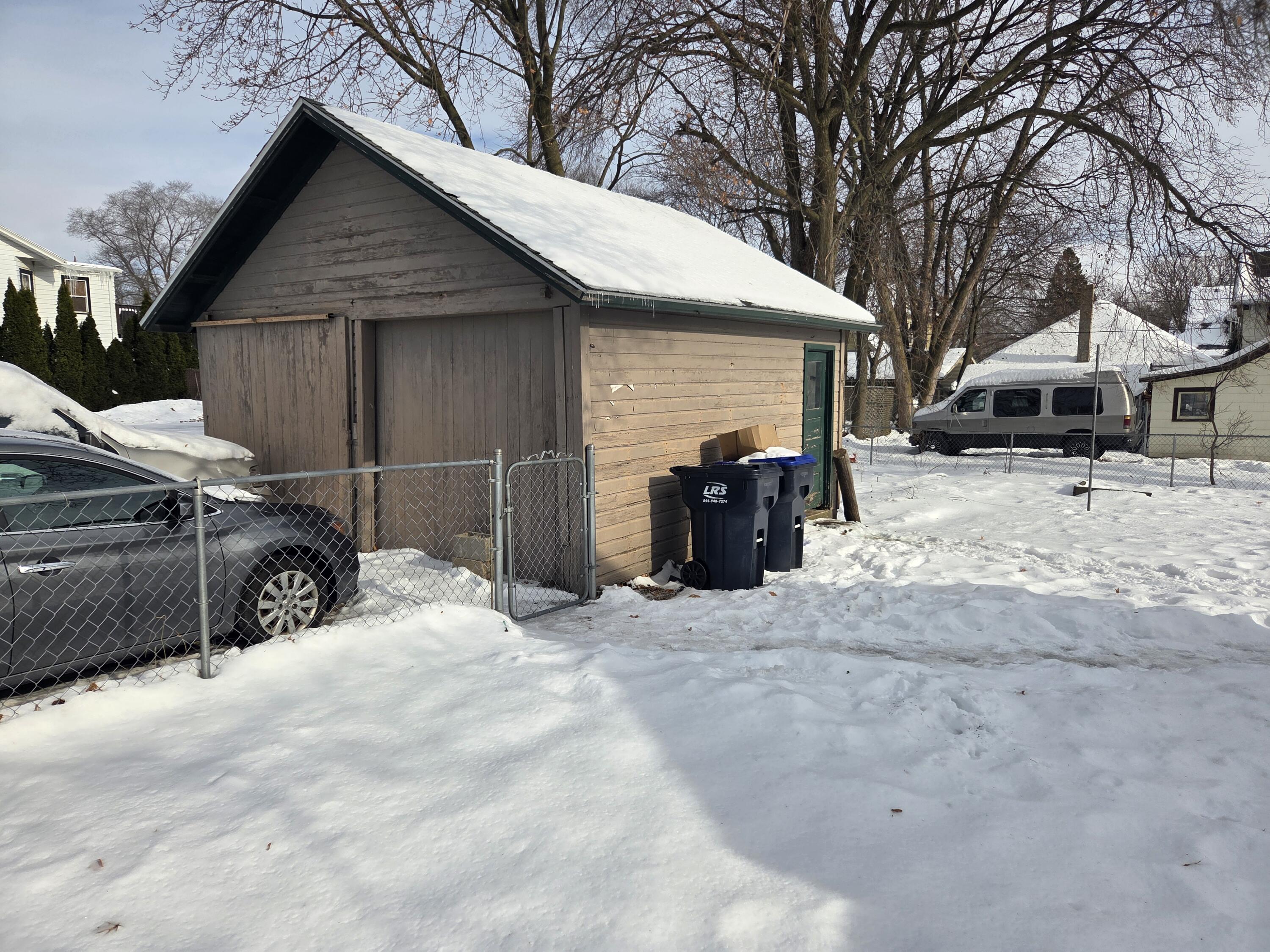 123 South Broad Street Elkhorn, WI 53121 - Photo 19 of 22 1000013444