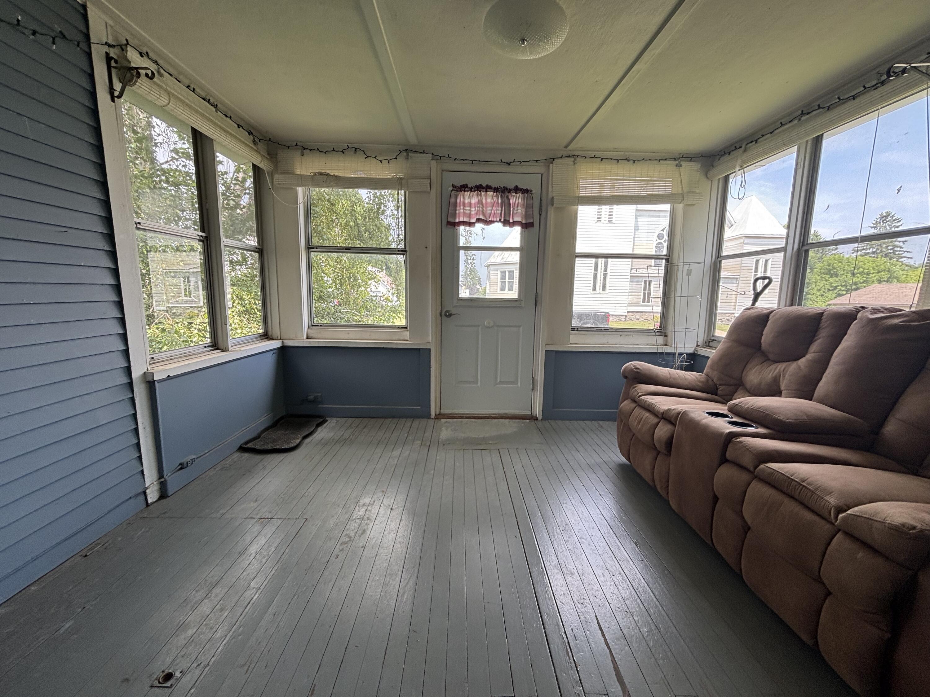 53 Washington Avenue Rouses Point, NY 12979 - Photo 22 of 24