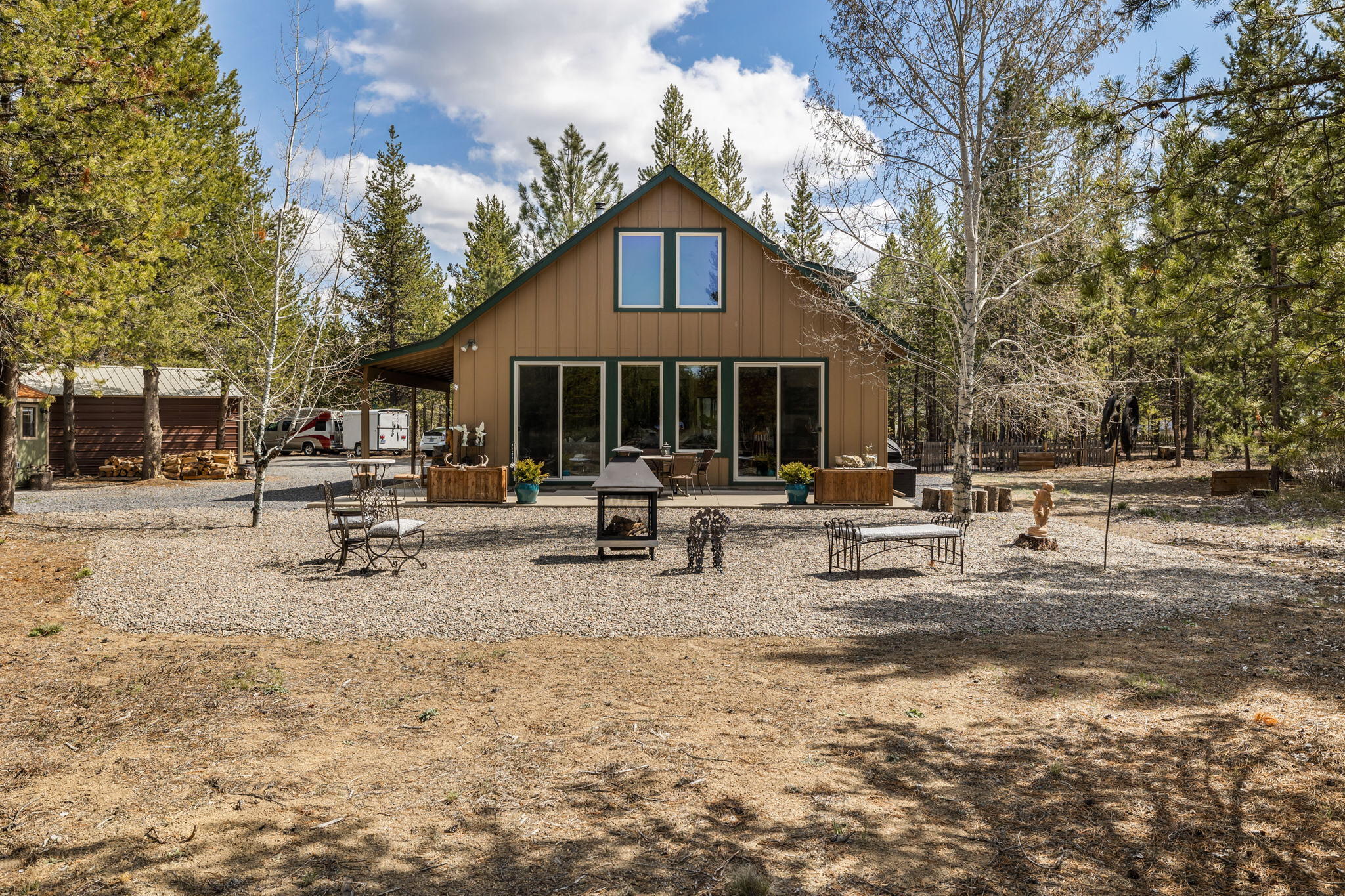 16519 Sprague Loop La Pine, OR 97739 - Photo 28 of 45 Back 1