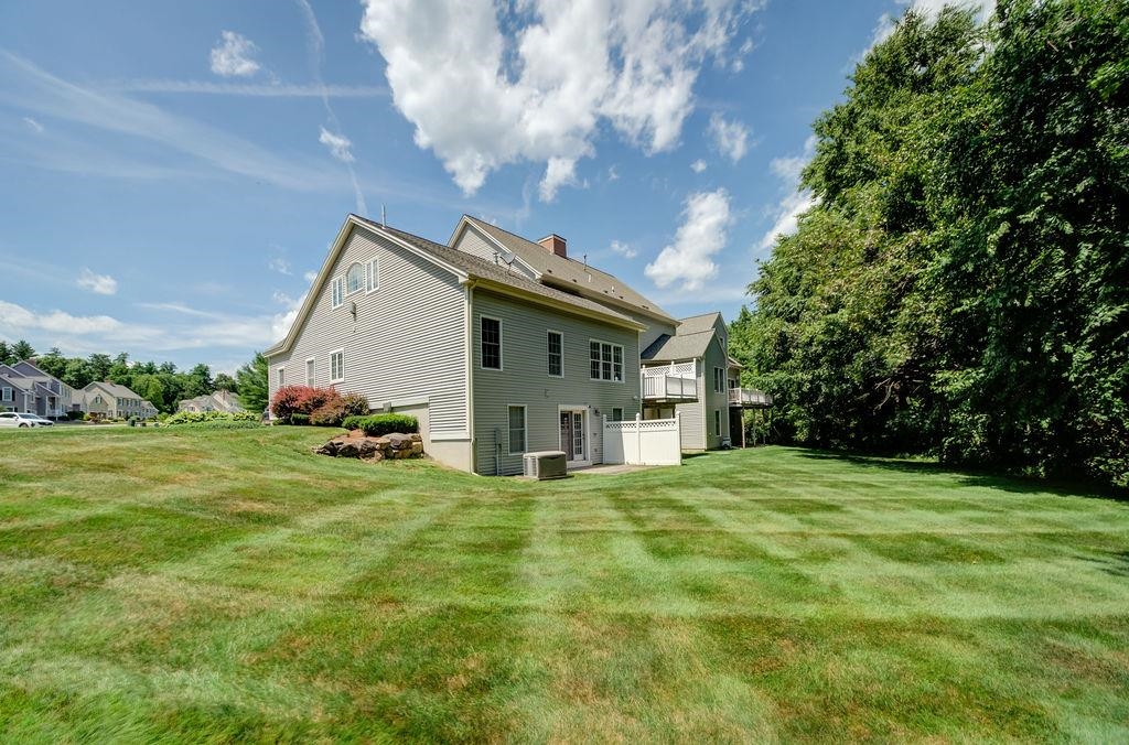 36 Steeple View Drive Atkinson, NH 03811 - Photo 5 of 44