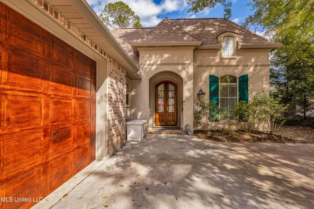 $310,000 | 796 Hapuna Place, Diamondhead, MS 39525