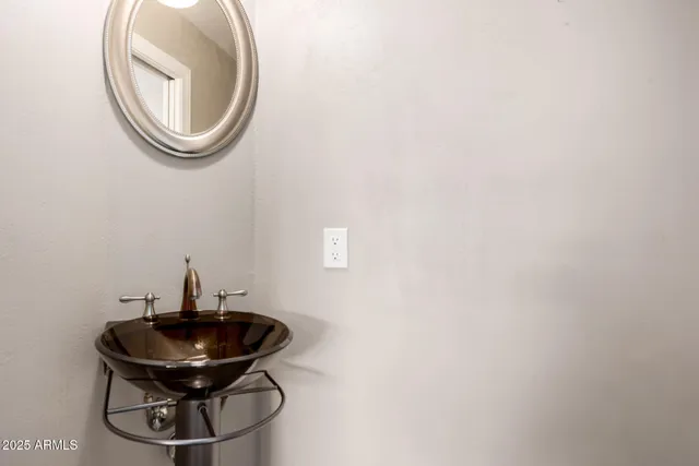 $5,000 | 3912 South Elm Street, Tempe, AZ 85282