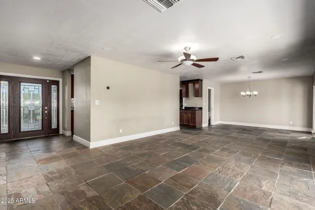 $5,000 | 3912 South Elm Street, Tempe, AZ 85282