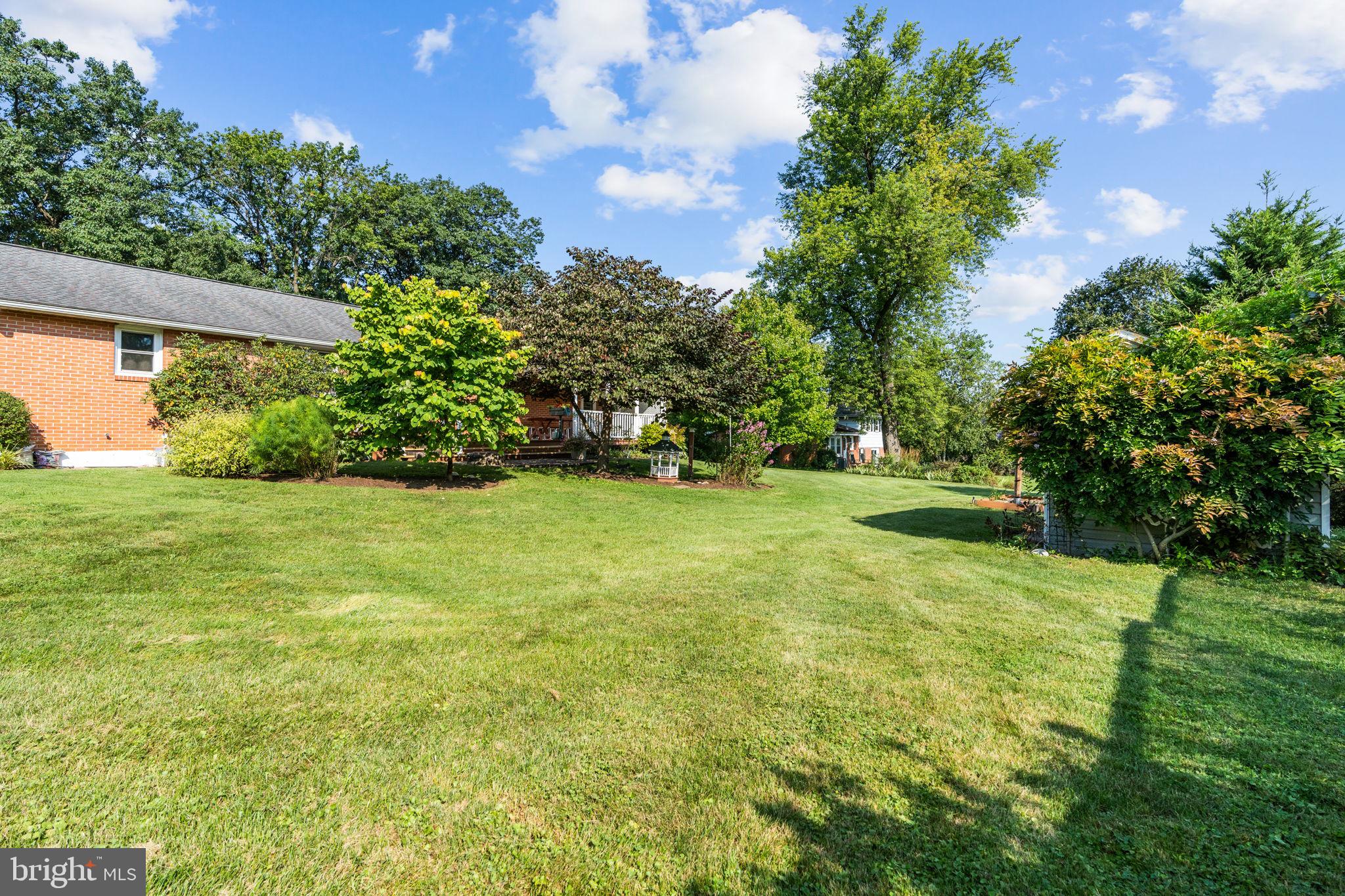 1419 Eden Road Lancaster, PA 17601 - Photo 31 of 32
