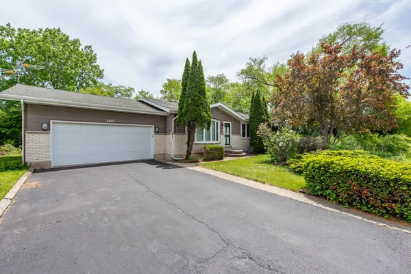 $289,900 | 2417 Lydia Avenue, Zion, IL 60099