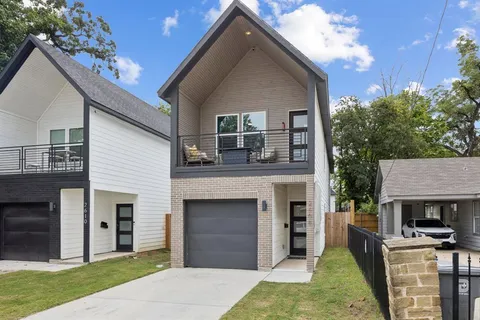$325,000 | 2608 Birmingham Avenue, Dallas, TX 75215