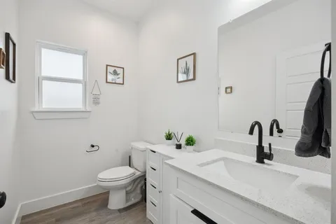 $325,000 | 2608 Birmingham Avenue, Dallas, TX 75215