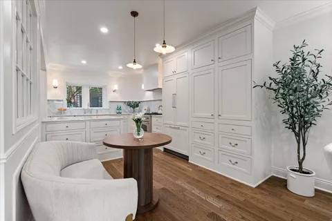 $1,199,000 | 1932 North Larrabee Street, Chicago, IL 60614