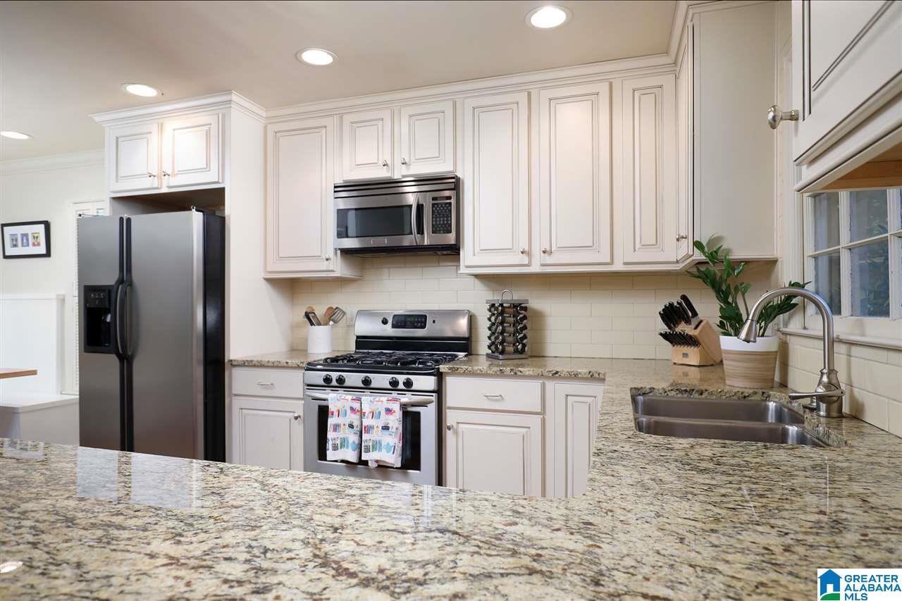 2740 Cherokee Road Birmingham, AL 35216 - Photo 13 of 35