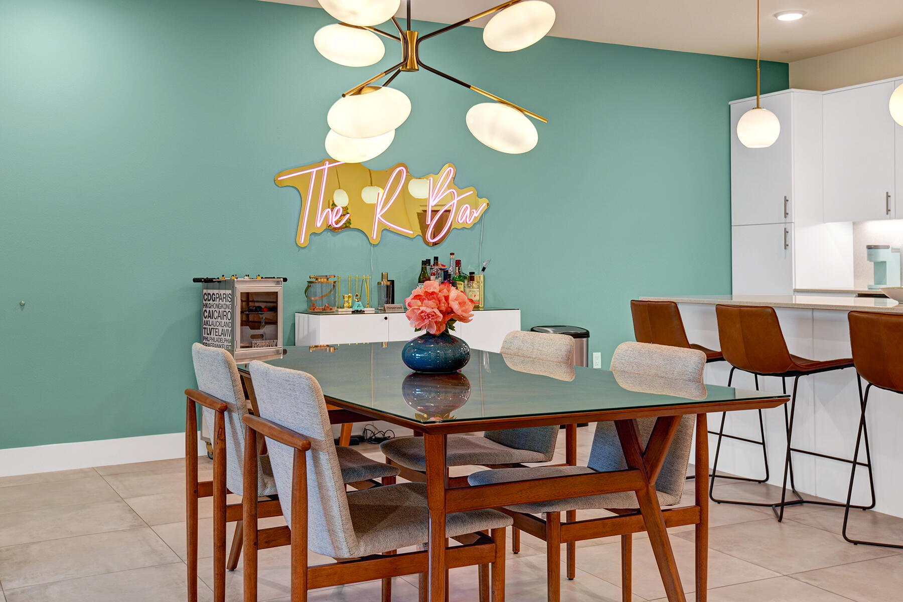 179 The River Palm Springs, CA 92262 - Photo 5 of 29 DINING TABLE TIGHT.jpg mls