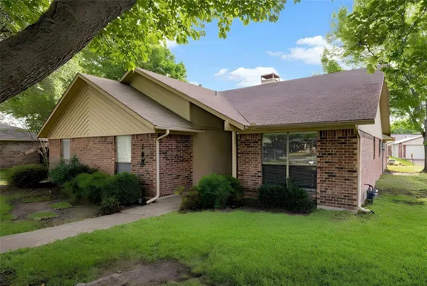 $420,000 | 193 Simmons Drive, Coppell, TX 75019