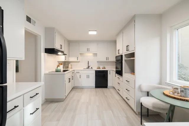 $799,000 | 2324 Lakeshore Avenue, Oakland, CA 94606