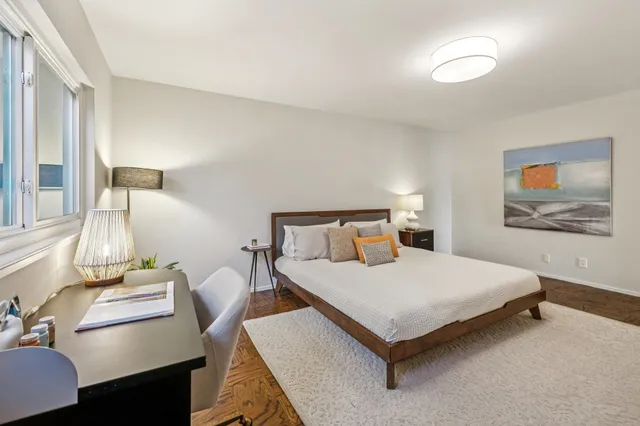 $799,000 | 2324 Lakeshore Avenue, Oakland, CA 94606