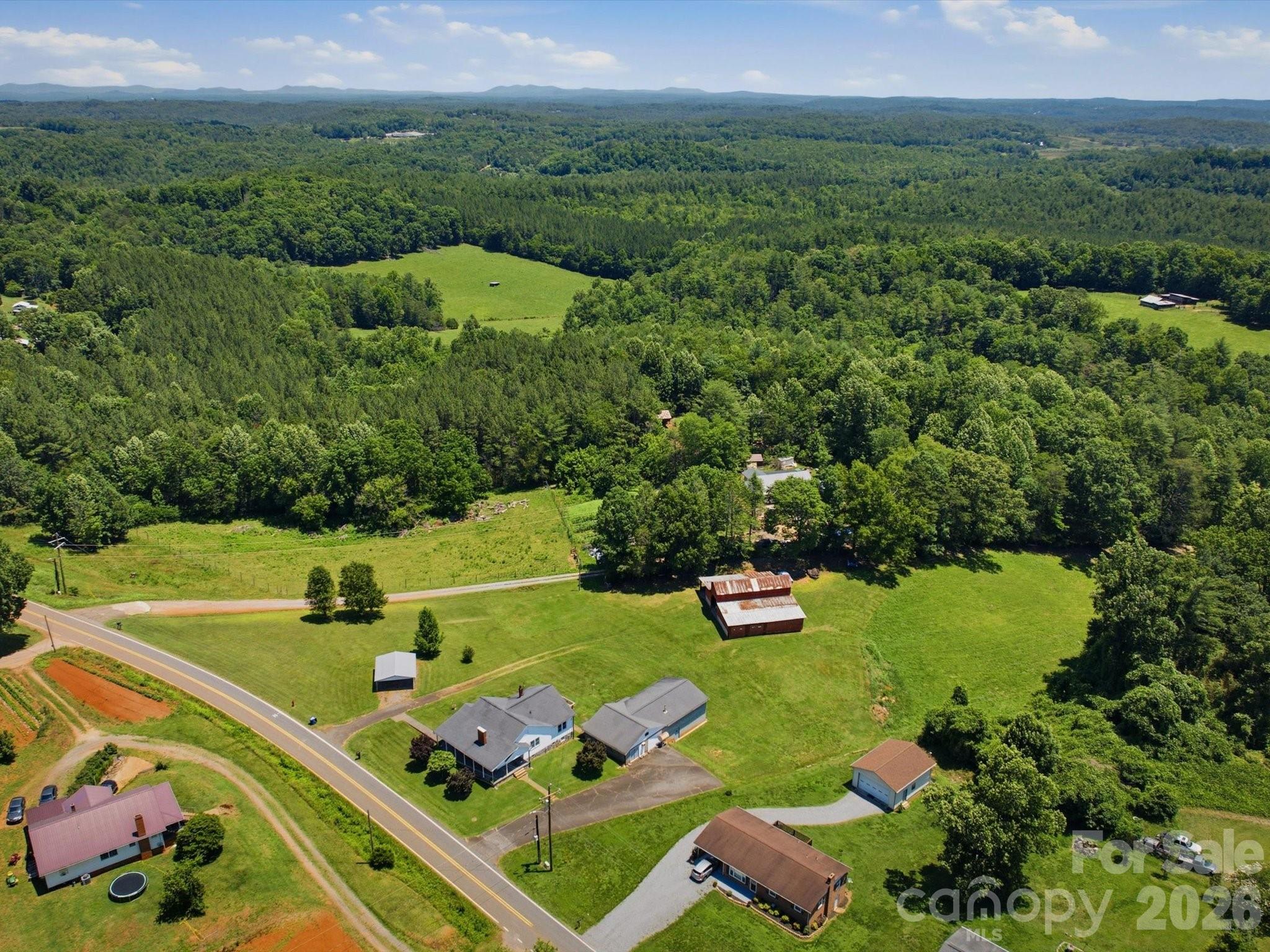 2401 Lail Road Morganton, NC 28655 - Photo 31 of 42