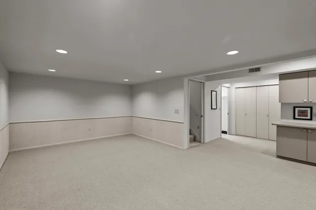 $3,000 | 14641 Crestview Lane, Minnetonka, MN 55345