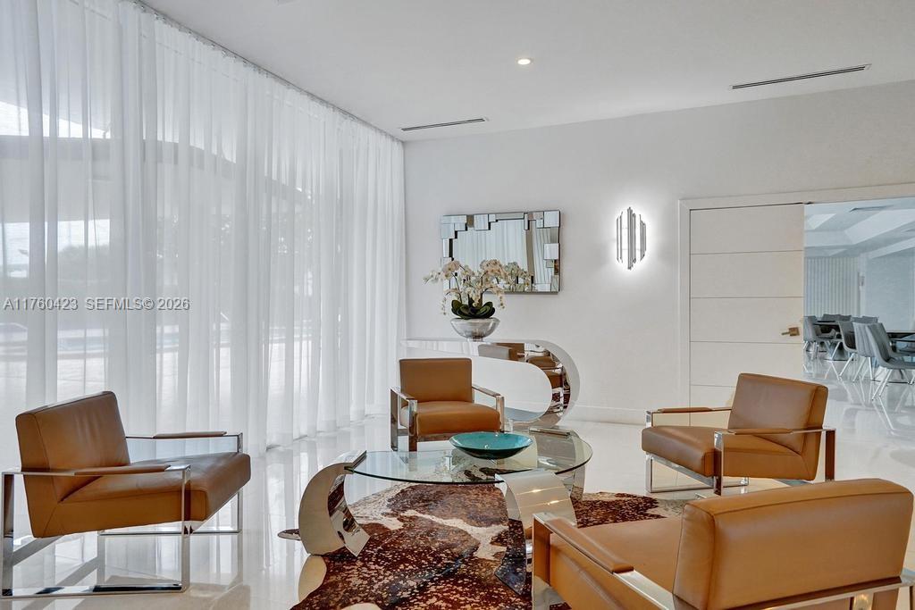 OCEAN PARK 6450 Collins Ave, Miami Beach, FL 33141 - Photo 5 of 15