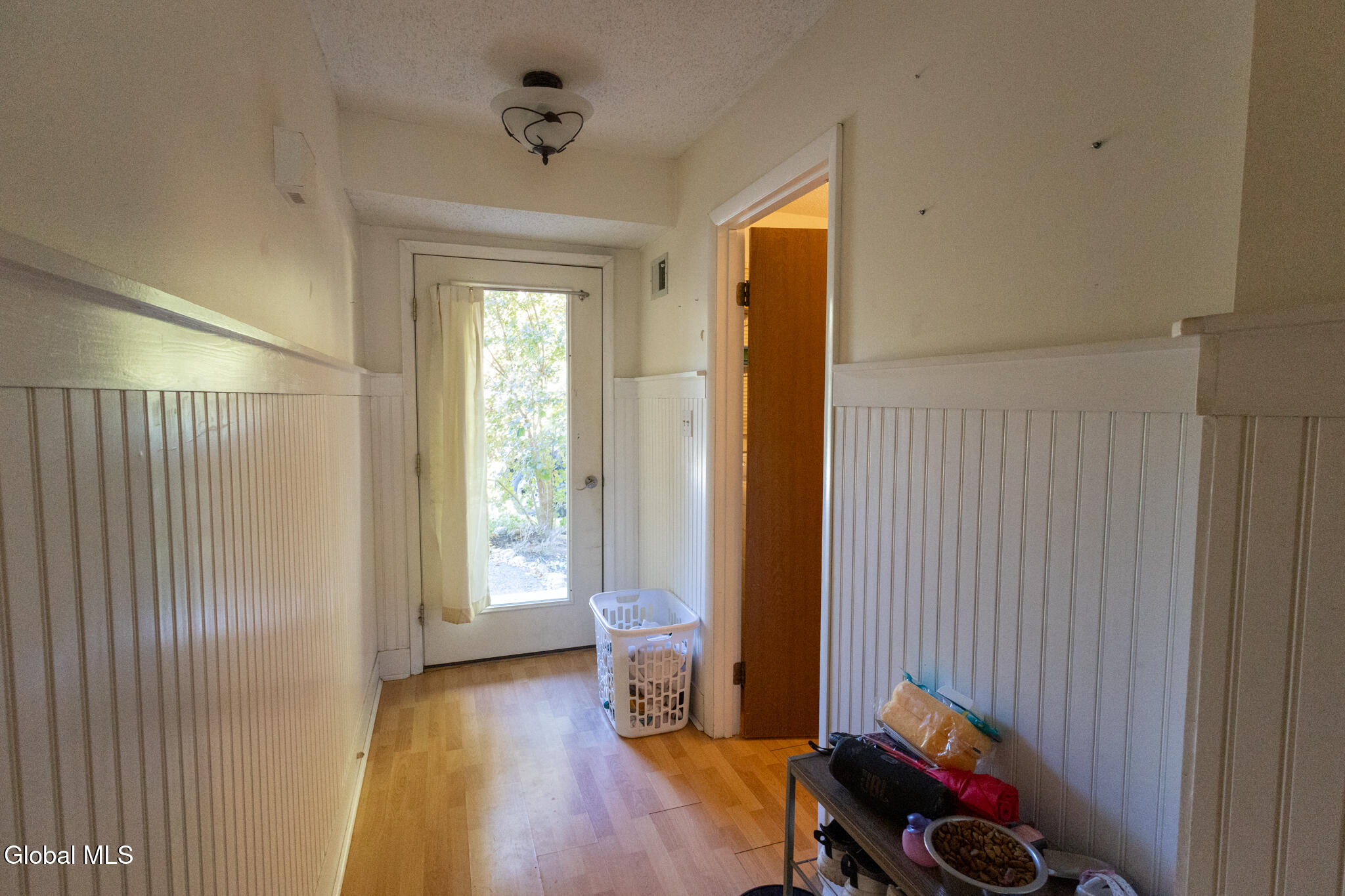 48 Whispering Pines Road Wilton, NY 12831 - Photo 27 of 41 48 Whispering-18