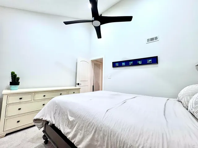 $197,000 | 9444 South Lake Ridge Drive, Bloomington, IN 47401