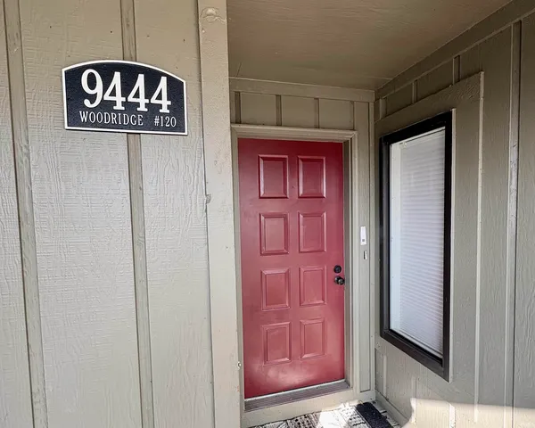 $197,000 | 9444 South Lake Ridge Drive, Bloomington, IN 47401