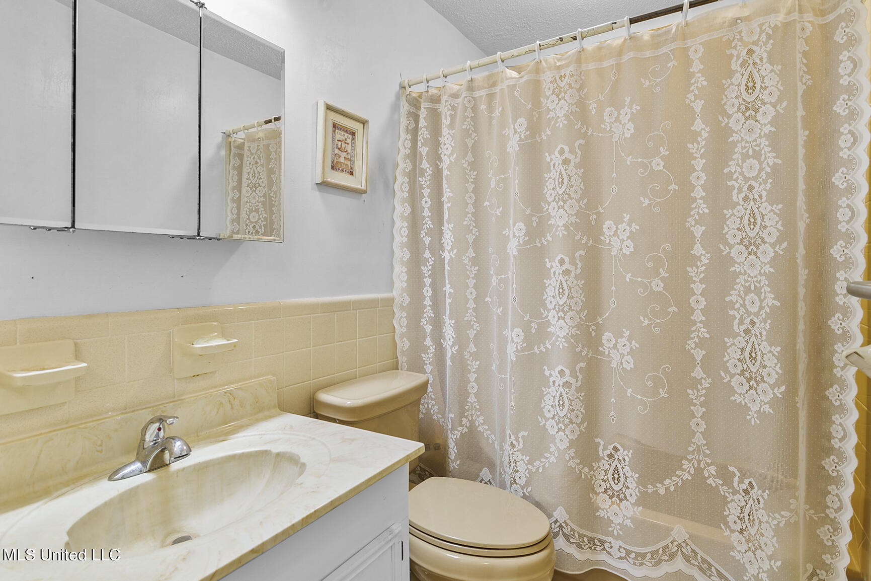 811 North Maple Drive D'Lo, MS 39044 - Photo 14 of 22 811 N Maple final-16