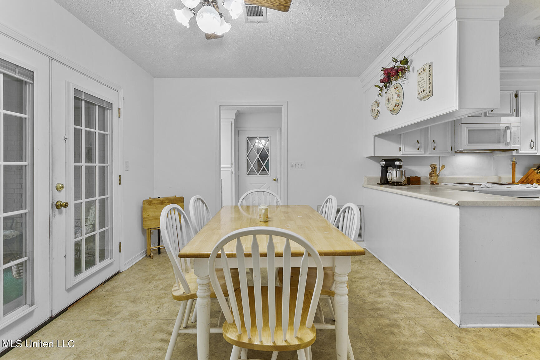 811 North Maple Drive D'Lo, MS 39044 - Photo 19 of 22 811 N Maple final-24