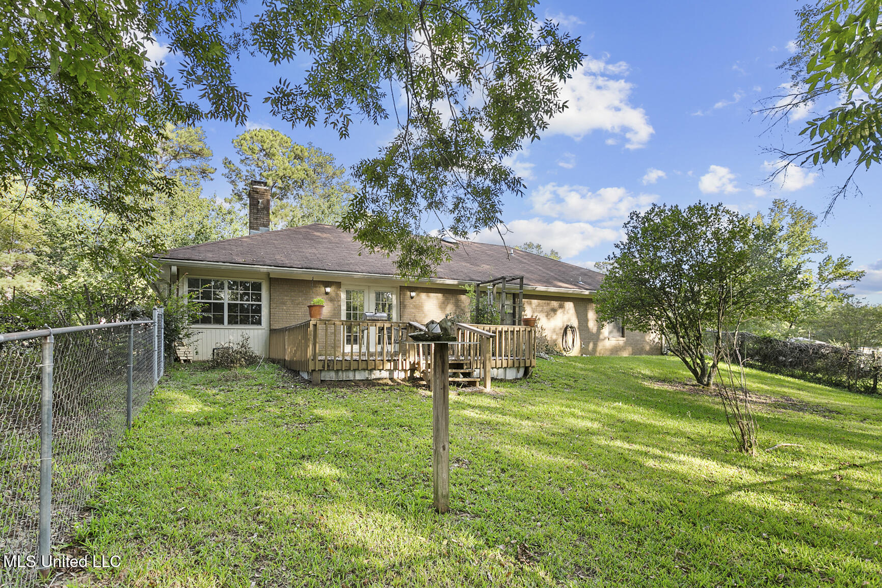811 North Maple Drive D'Lo, MS 39044 - Photo 6 of 22 811 N Maple final-7