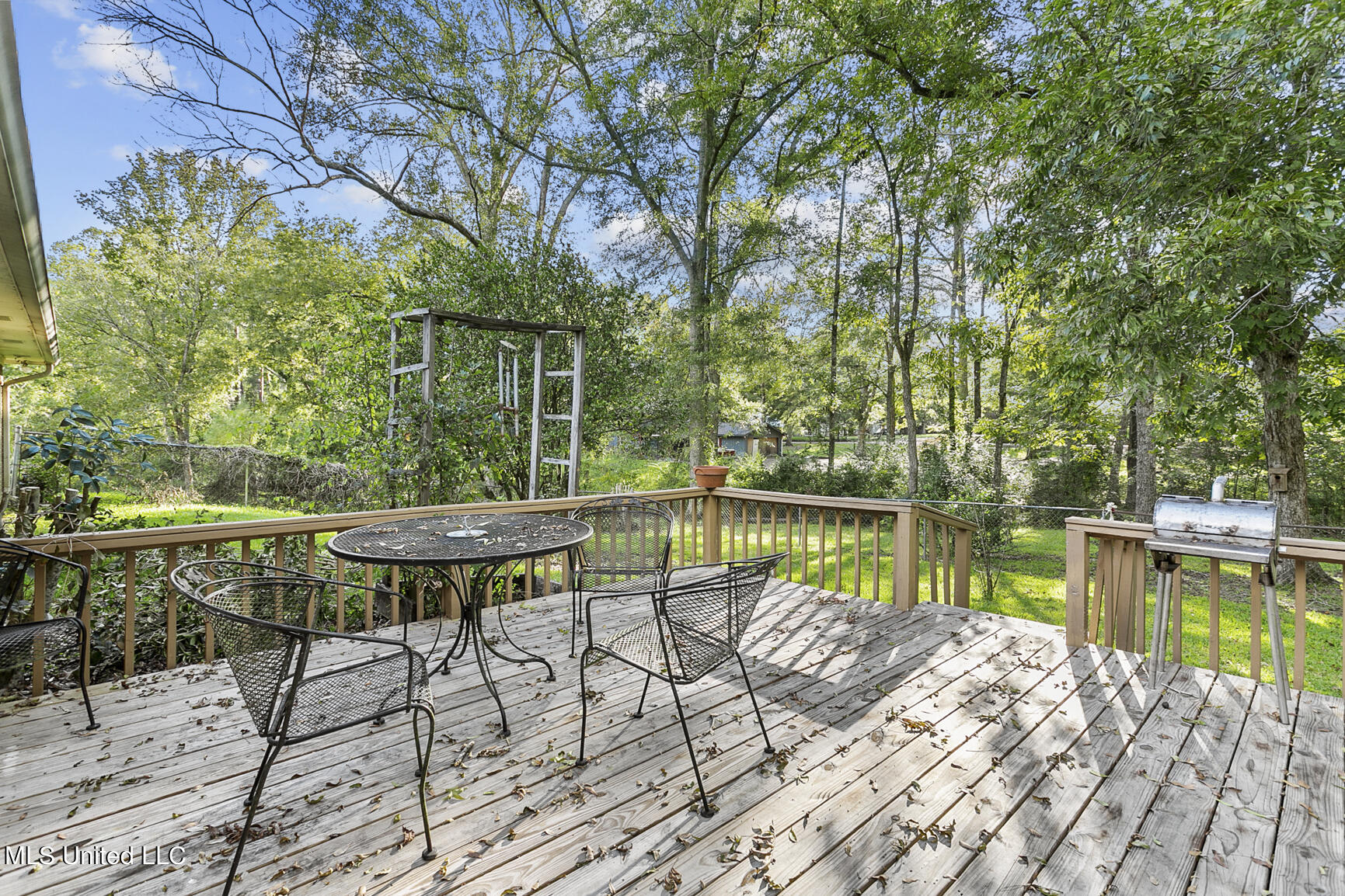 811 North Maple Drive D'Lo, MS 39044 - Photo 10 of 22 811 N Maple final-14