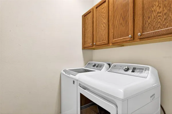 $2,950 | 12618 Weston Drive, Tampa, FL 33626