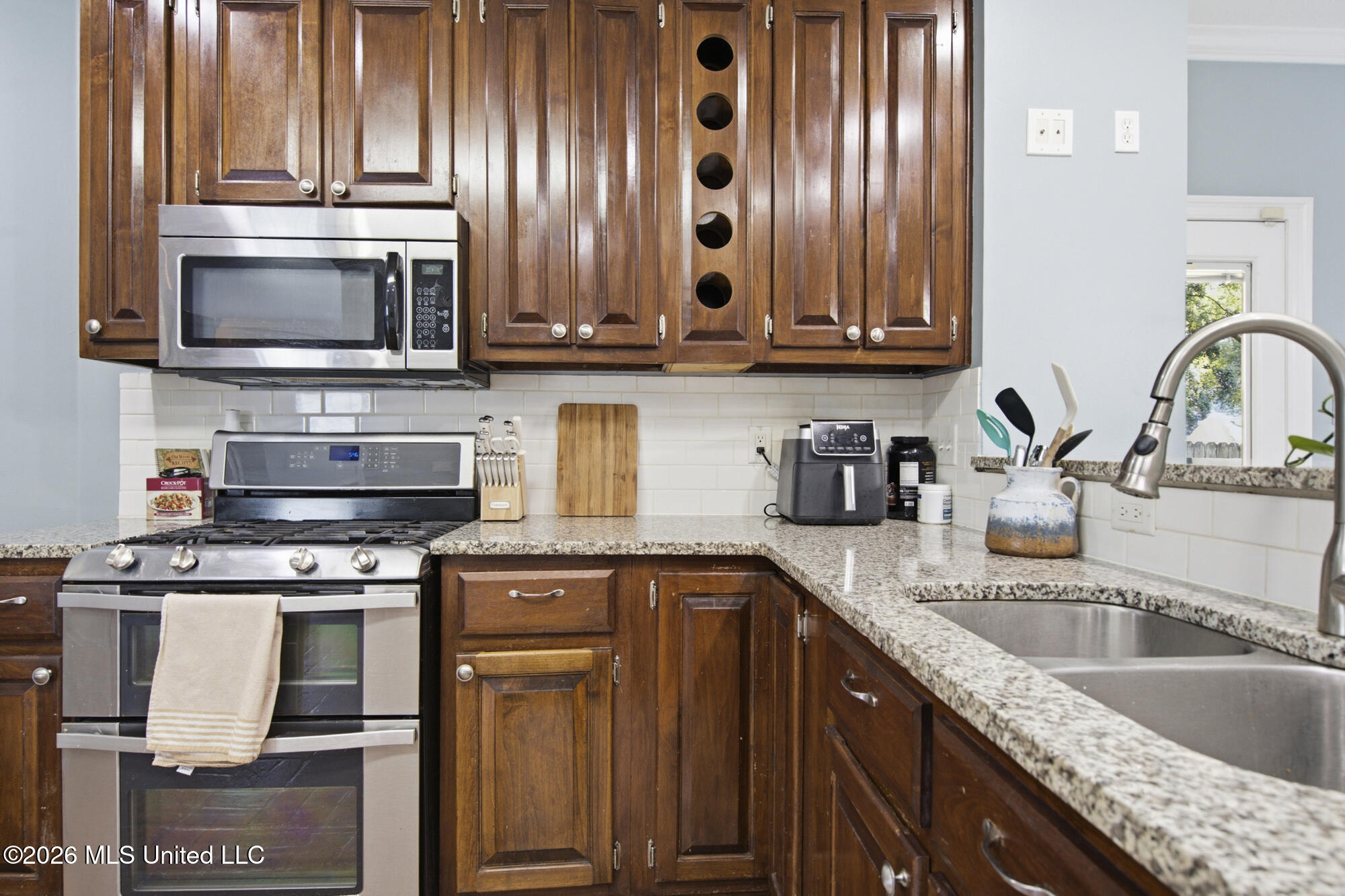6706 Rue Mornay South Biloxi, MS 39532 - Photo 11 of 34 12_ghubphoto_016