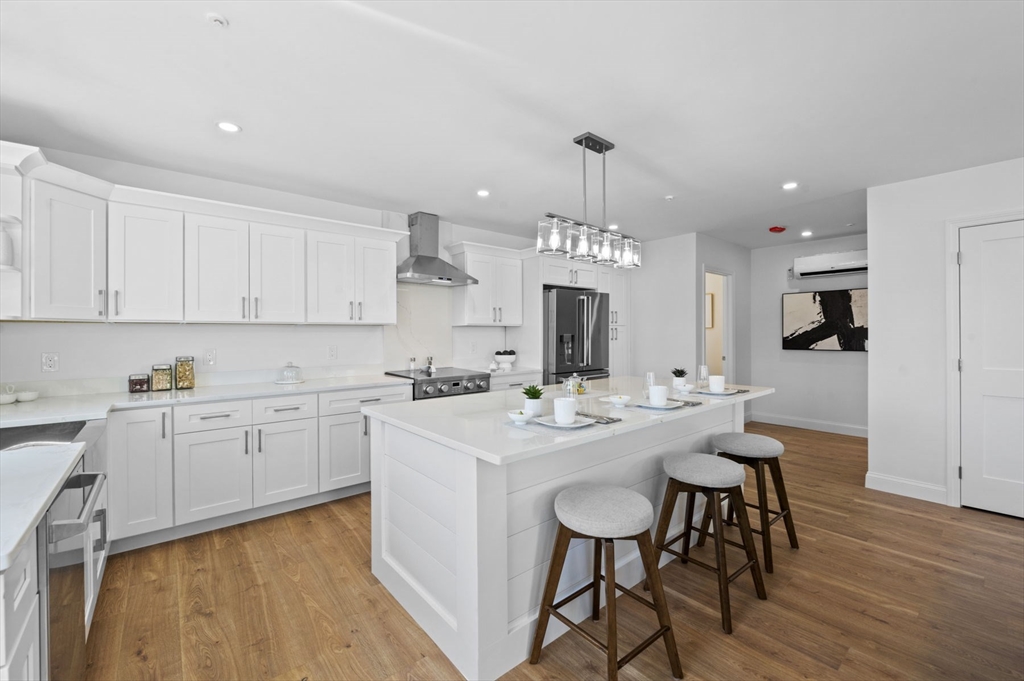 172 R Maverick Street, Unit R Chelsea, MA 02150 - Photo 8 of 37 Gallery Image 8