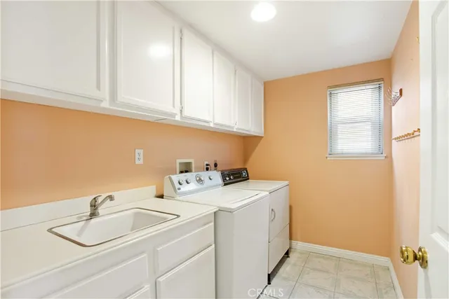 $1,350,000 | 51 Toulon Avenue, Lake Forest, CA 92610