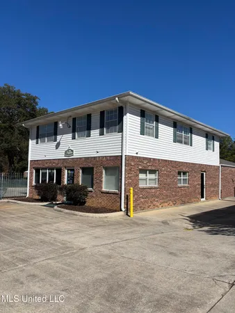 $1,500 | 5402 Gex Drive, Diamondhead, MS 39525