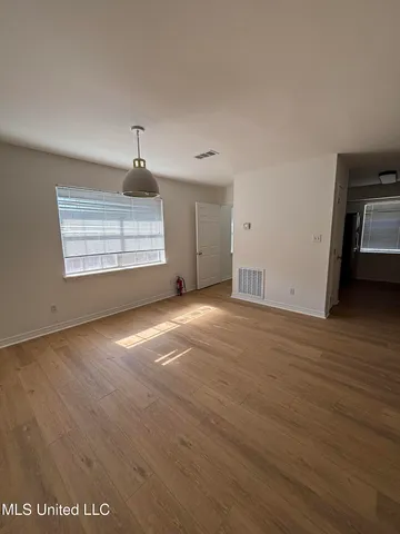 $1,500 | 5402 Gex Drive, Diamondhead, MS 39525